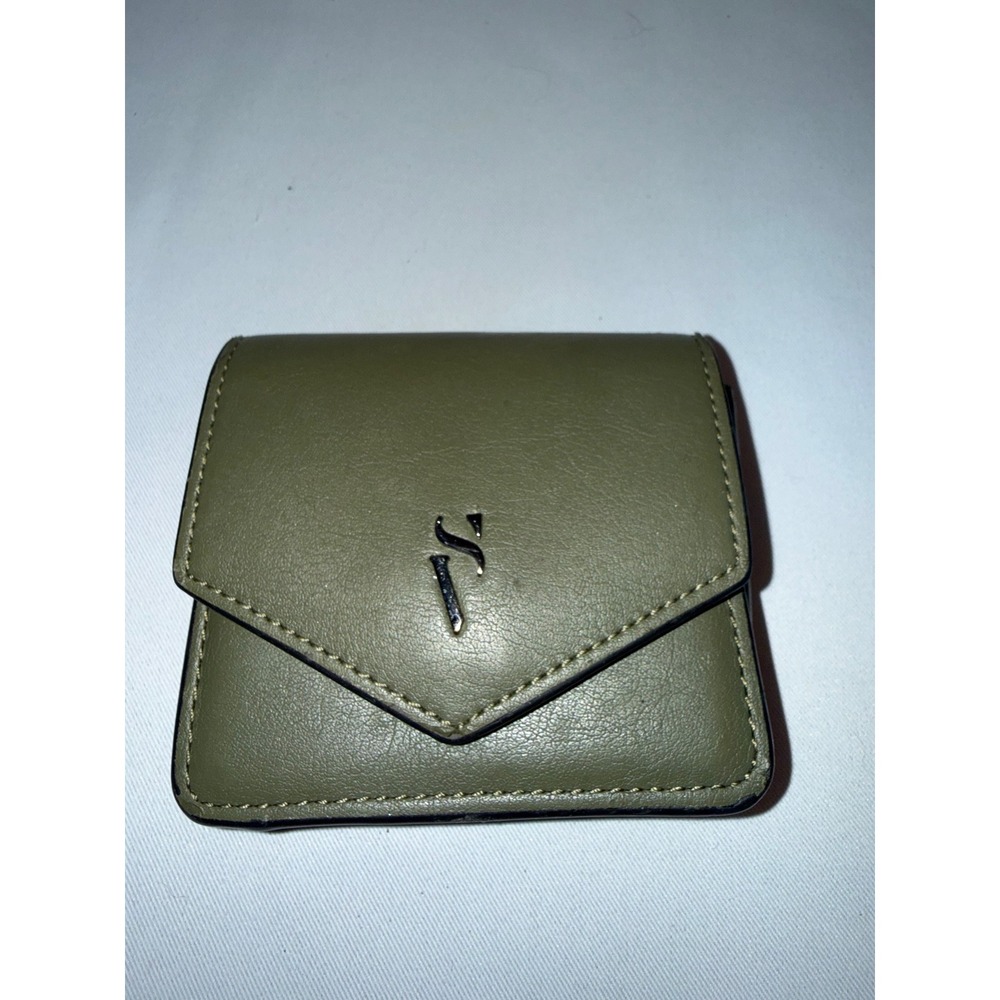 Simply Vera Vera Wang Olive Green Small Bifold Wallet Envelope Card‎ Case Logo